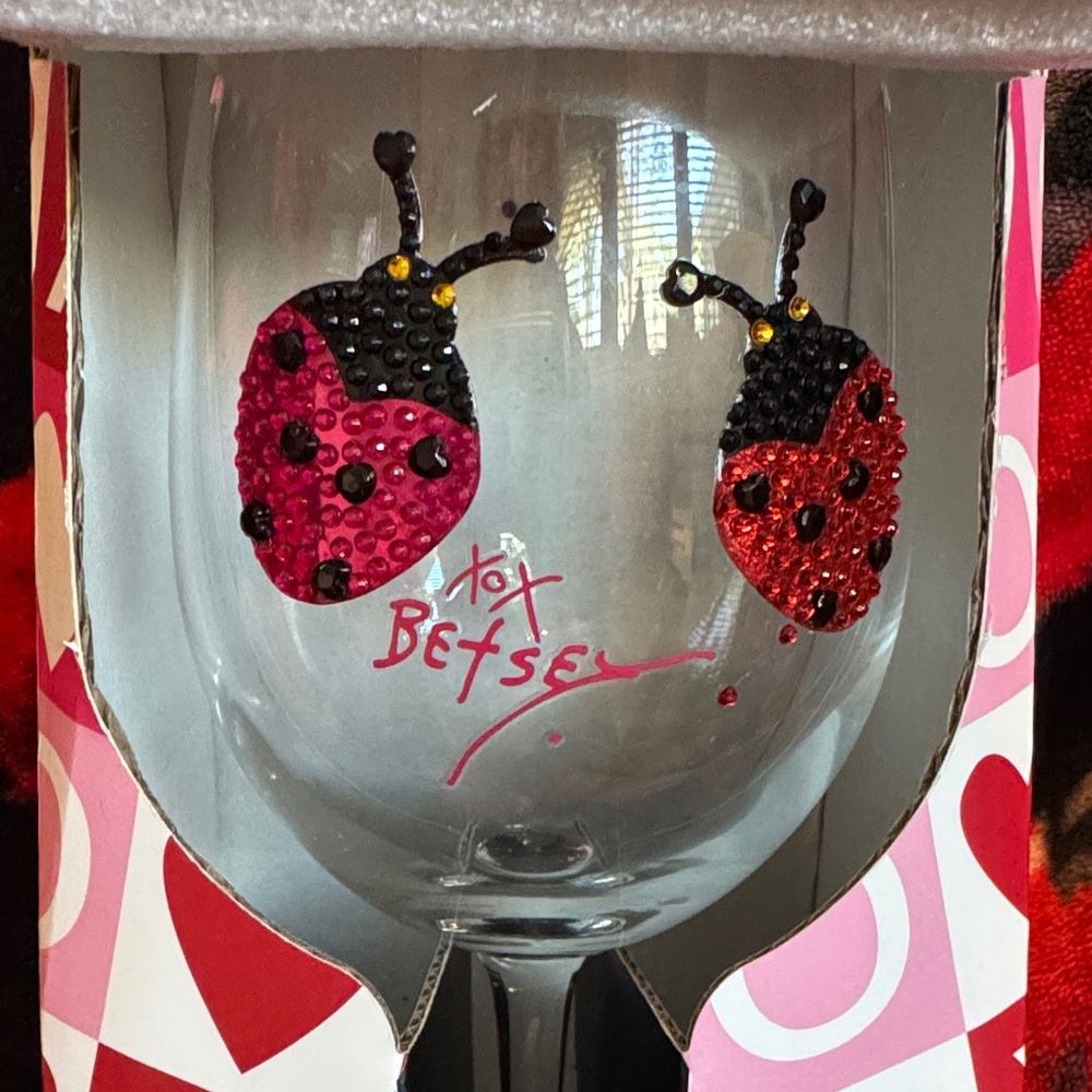 Betsey Johnson Red and Black Ladybug Wine Glass - Picture 2 of 5